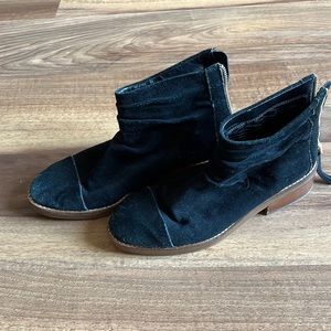 Cole Haan Booties Size 7